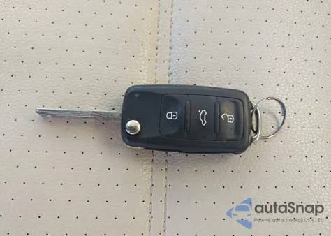 2017 Volkswagen Jetta 1.4T Se from USA, damaged, VIN 3VWDB7AJ3HM274309